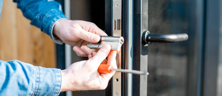 Commercial Locksmith Valle Vista