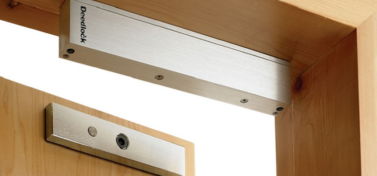 Magnetic lock installation Valle Vista